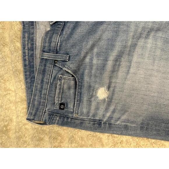 AG Adriano Goldschmeid Stevie Slim light wash distressed capri jeans Size 31 - Picture 9 of 10
